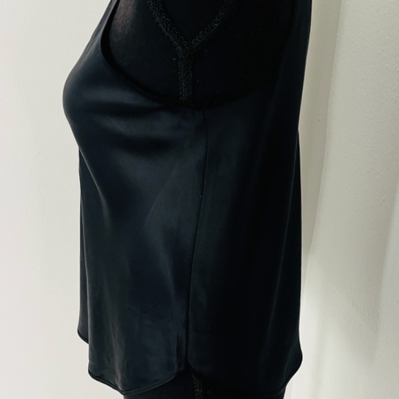 NORDSTROM LABEL   100% black silk v-neck and back elegant camisole - Picture 5 of 7